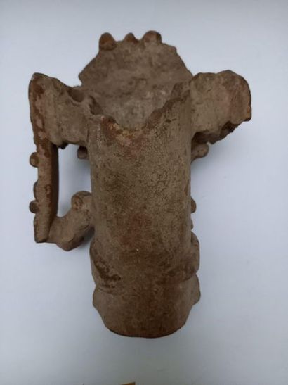 Important terracotta urn representing the...