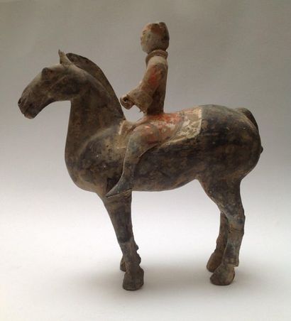 Archer on his mount. The posture of the warrior...