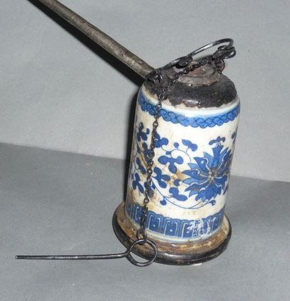 Chinese porcelain water pipe in tubular form...