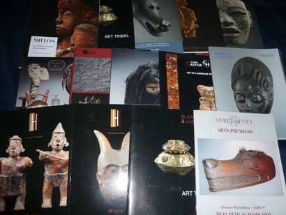 Important batch of old catalogues of primitive...