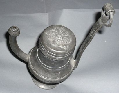Pewter suspension ewer closed by a stopper...