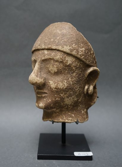Profile of a notable or dignitary Etruscan...