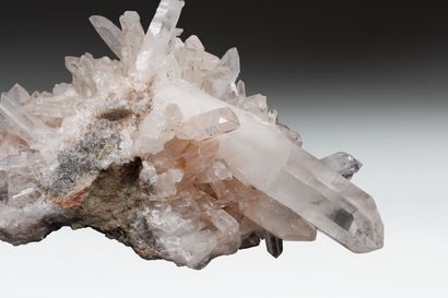 Important block of rock crystal with beautiful...