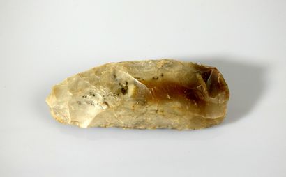 Grey flint axe. 

Prehistoric Neolithic
...