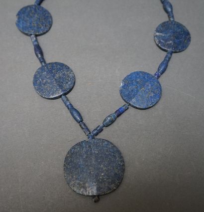 Necklace made of lapis lazuli beads, round,...