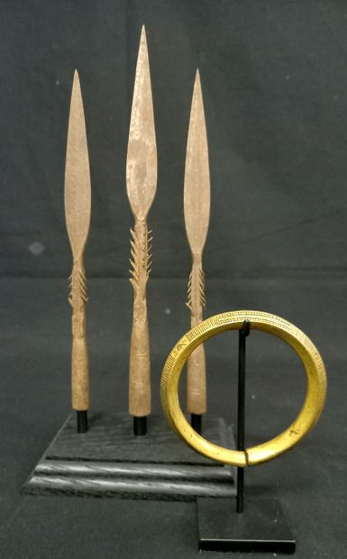 Set of 3 wrought iron spears from the Songhai...