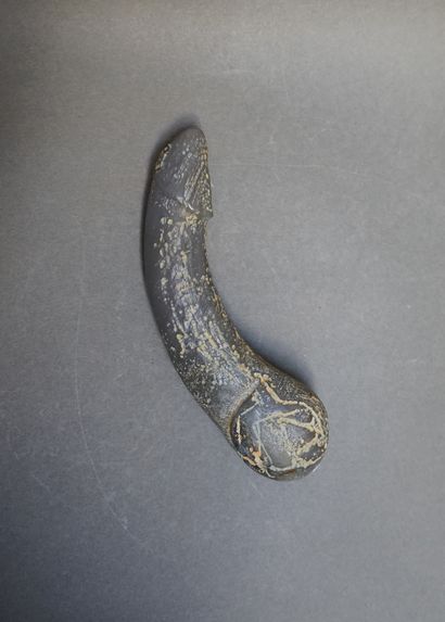 Chinese phallus in grey speckled stone. L:...