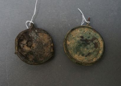 
Deux amulettes lunaires en bronze, Iran,...