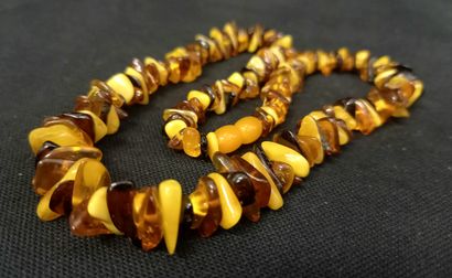Baltic amber necklace with clasp, 3 colors....