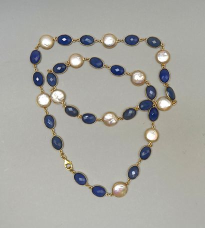 Gilded silver SAUTOIR 925/°° (vermeil) composed...