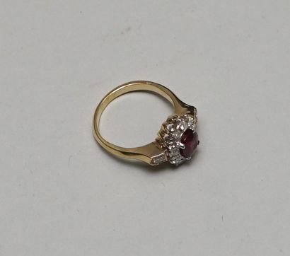 Yellow gold and 18k (750/°°) white gold ring...