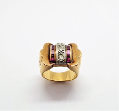 BAGUE en or jaune 18K (750/°°), art déco,...