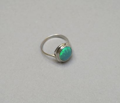 DC - 14K (585/°°) white gold ring set with...