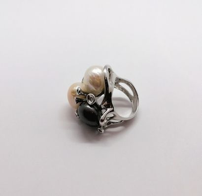 IMPOSSIVE RING signed DML in 18K white gold...