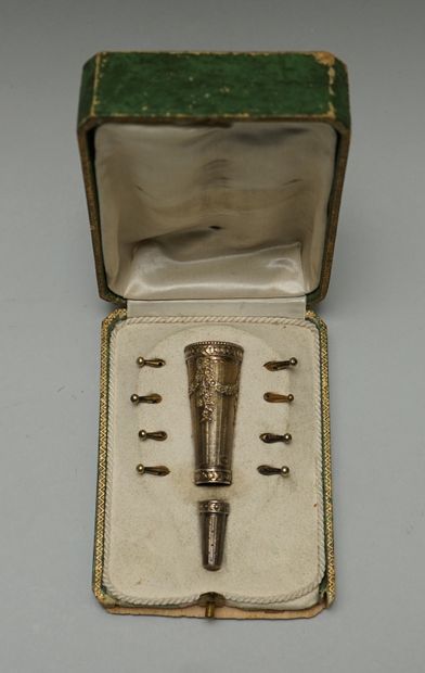 Gilded silver parasol case 925/°° (vermeil)...