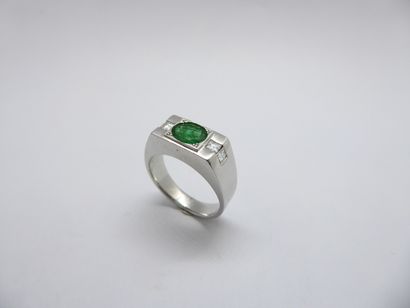 RING in 18K (750/°°) white gold, men's style...