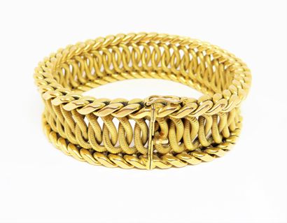 BRACELET in 18K (750/°°) yellow gold, fancy...
