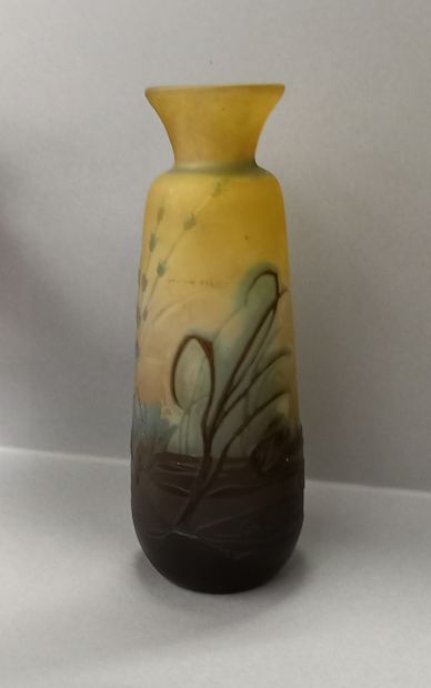 
GALLE - Vase soliflore en verre multicouches...