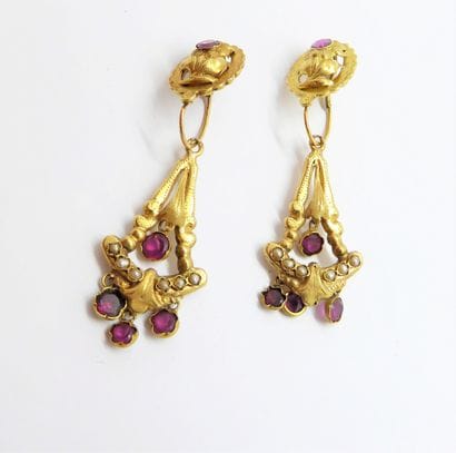 Ancienne PAIRE DE PENDANTS D'OREILLES en...