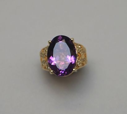 Silver ring gilded 925/°° set with an oval...