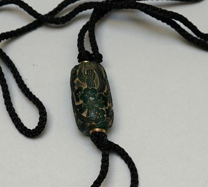 LALIQUE - Green glass paste pendant 