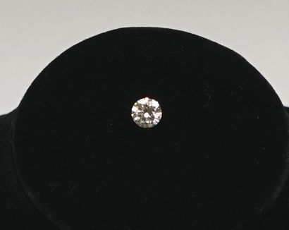RING in 18k (750/°°) white gold set with...