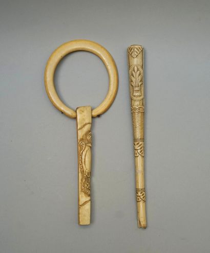 SET of a parasol handle decorated with a...