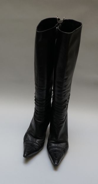 GUCCI - Pair of black leather boots with...