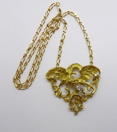 CHIMERE PENDENTIF en or jaune 18K (750/°°),...
