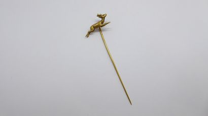 EPINGLE DE CRAVATE en or jaune 18K (750/°°),...