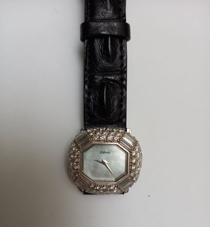 DELANEAU - Ladies' wristwatch in 18k (750/°°)...