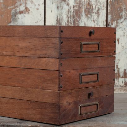 Lot de 17 boites d'enthomologie en bois et...