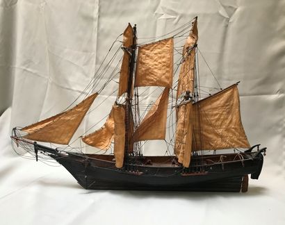 Maquette de Goelette 2 mâts en bois. Petits...