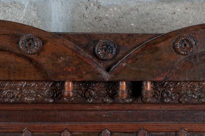 Banquette à accotoirs provenant de Metz,...