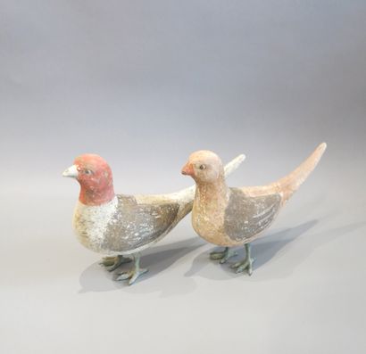 Pair of birds with removable pates in bronze....