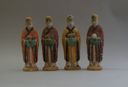 Set of 12 statuettes showing the bearers...