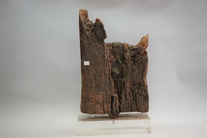 Architectural element in carved wood representing...