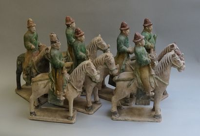 Set of 7 musicians on horseback in polychrome...