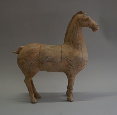 Small beige and brown terracotta horse. 

Han,...