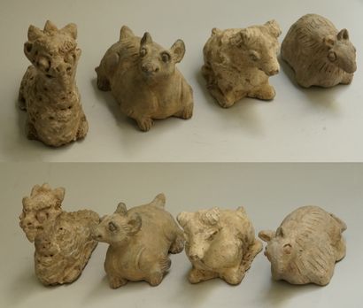 Set of 12 animals showing the signs of the...