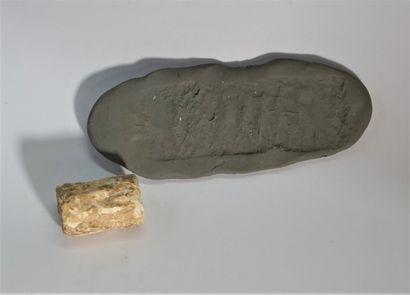 White marble cylinder seal. Archaic Summerian,...