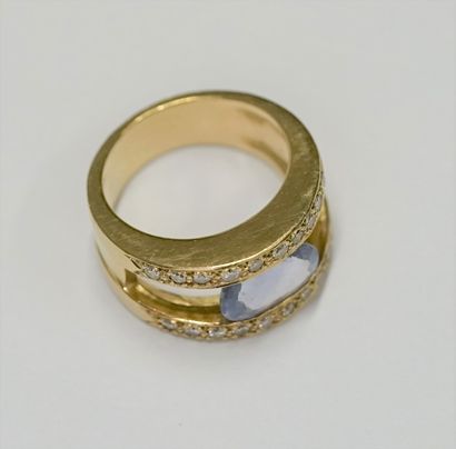 18k (750/°°) yellow gold openwork band ring,...