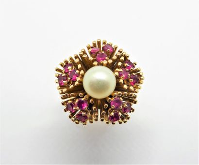 Designer ring in 18K yellow gold (750/°°),...