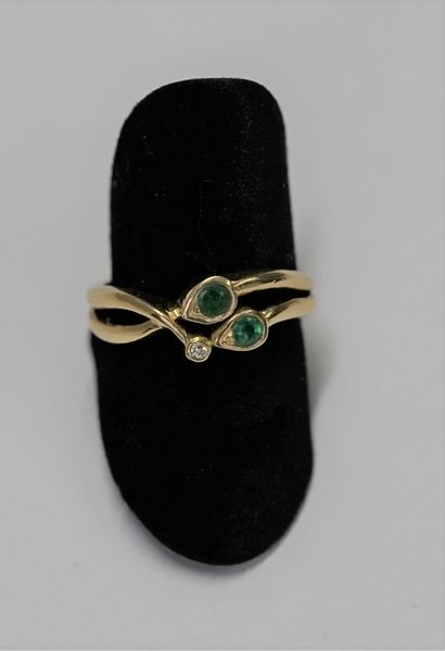 RING in 18K yellow gold (750/°°) set with...