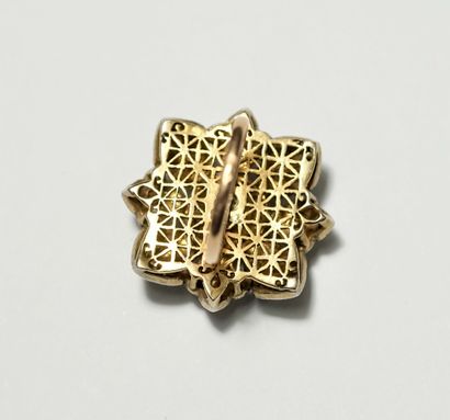 RING in 9K yellow gold (375°) and 925° silver...
