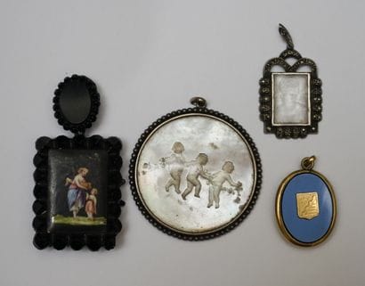 SET of 4 antique silver, gold and jet metal...