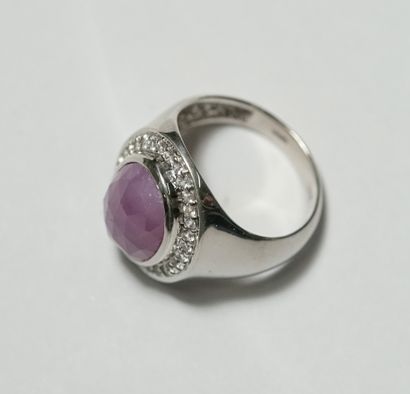 BAGUE en argent 925/°°, de forme chevalière,...