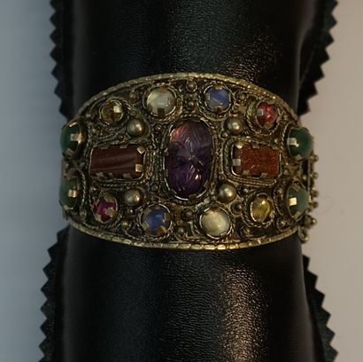 BRACELET large rigide ovale ouvrant en métal,...