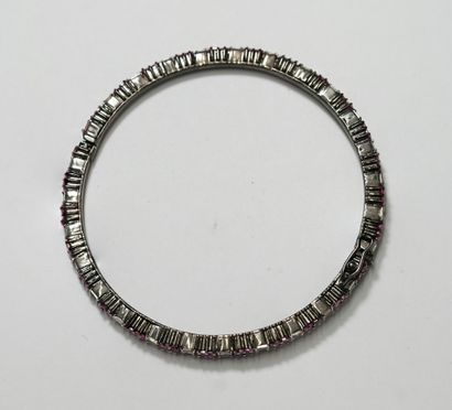 BRACELET jonc en argent noirci 925/°° serti...