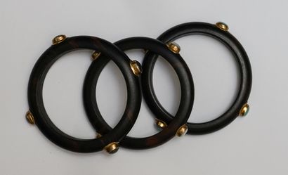 ENSEMBLE composé de 3 bracelets joncs en...